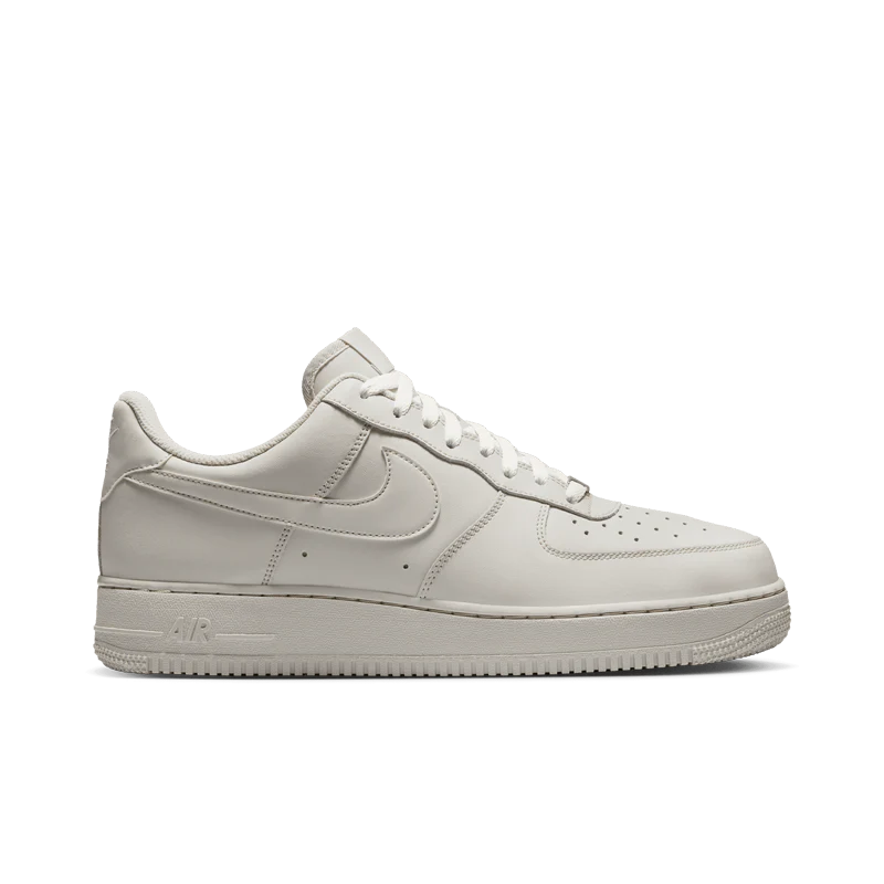 Nike Air Force 1 '07